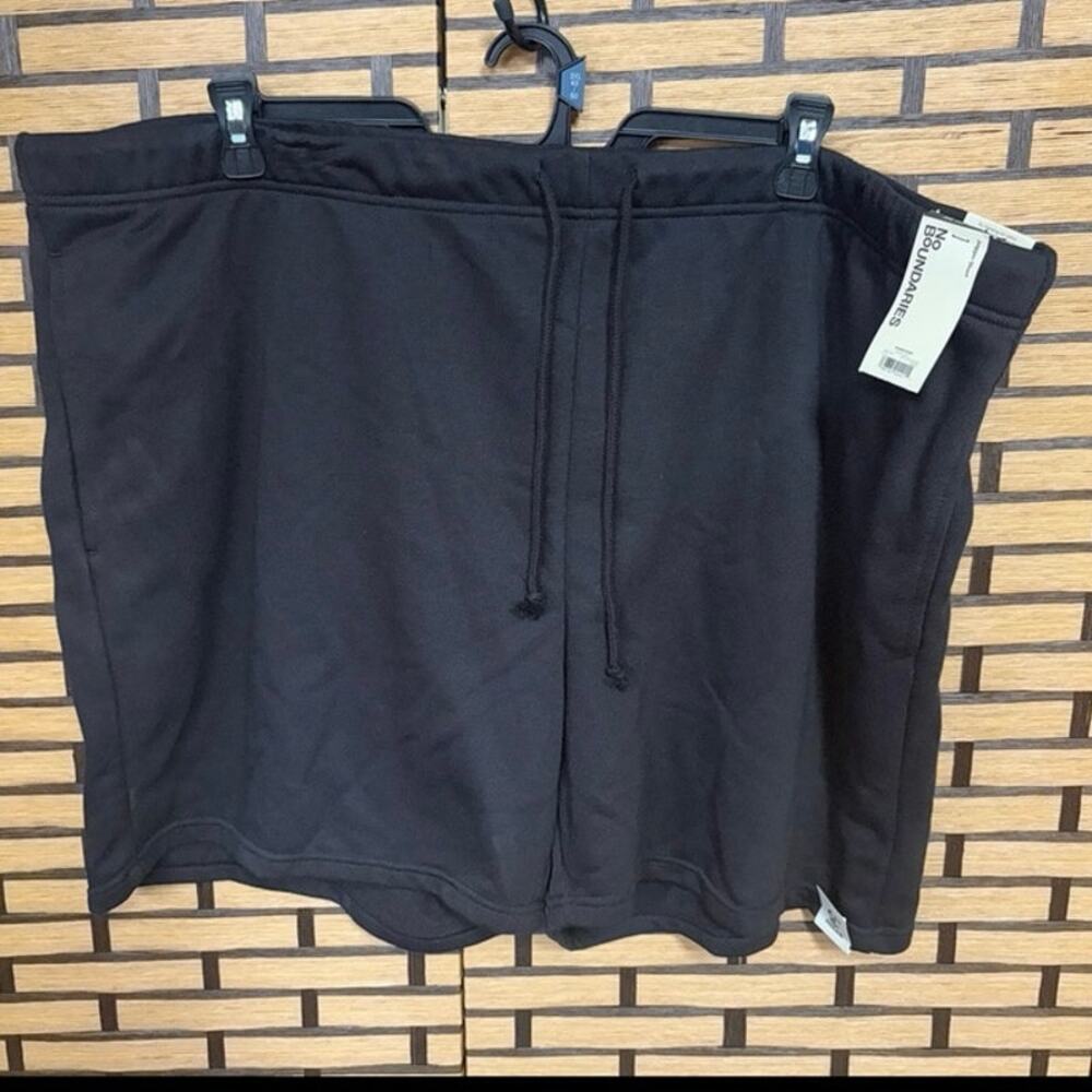 No Boundaries Black Jogger Shorts Size 3X